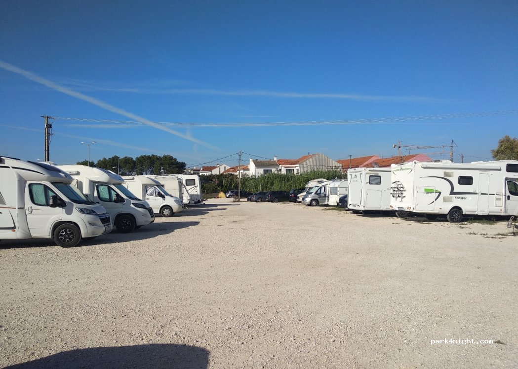 (3800) Aveiro - 151 Avenida Vasco Branco — foto 2