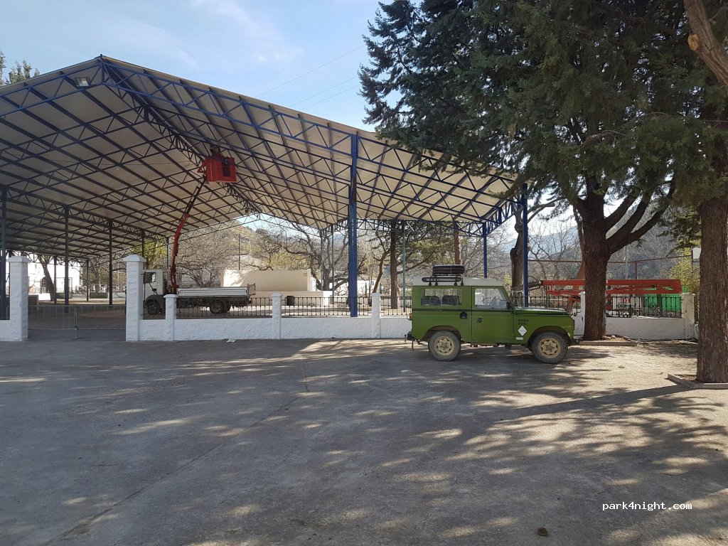 (23690) Frailes - 32 Calle Mecedero — foto 4
