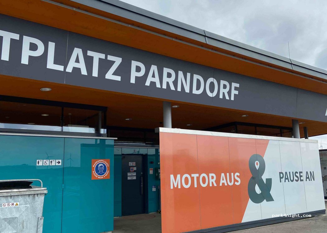 (7111) Parndorf - — foto
