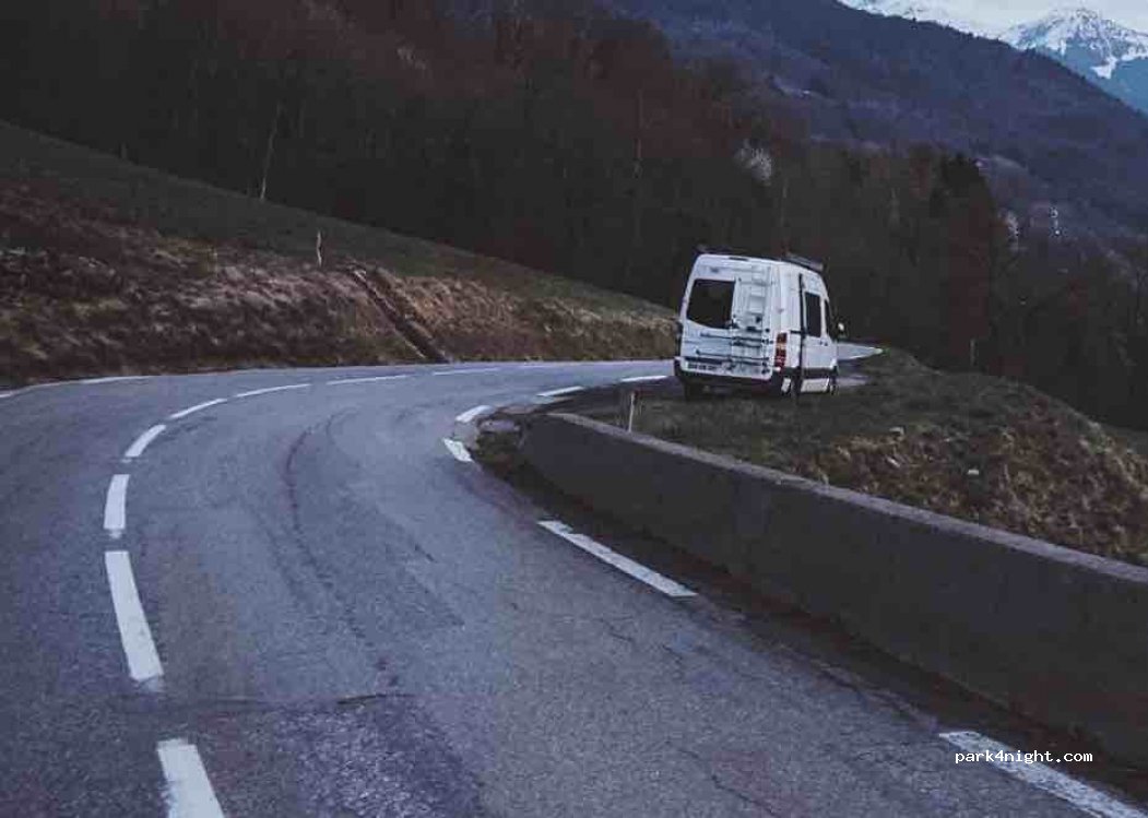 (73400) Ugine - D109 — foto