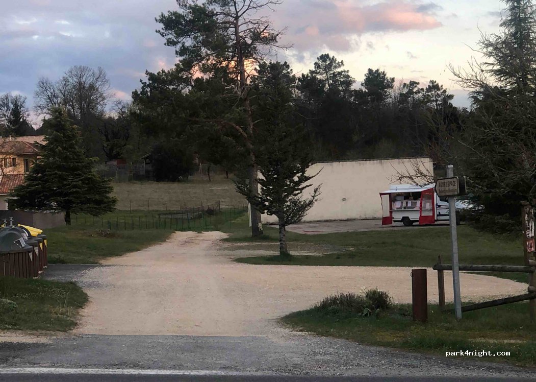 (24420) Sorges et Ligueux en Périgord - 1 Allée Beausoleil — foto 2