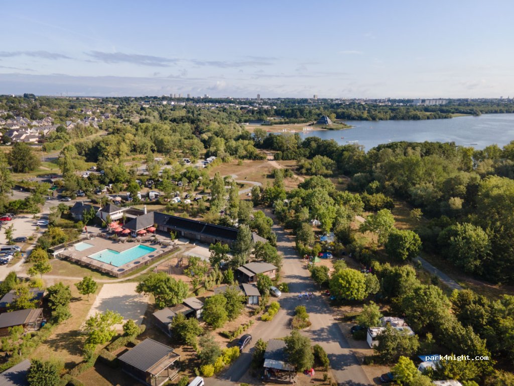 Camping CityKamp Angers - Lac de Maine — foto