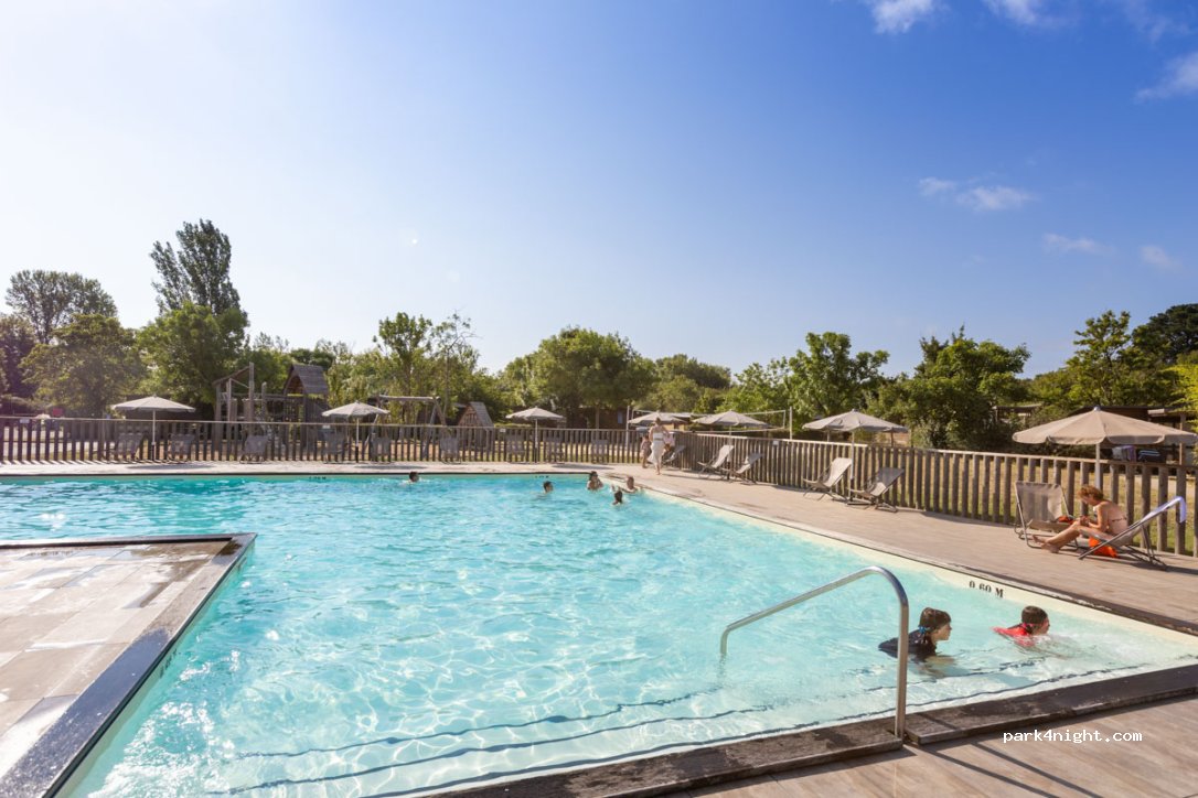 Camping CityKamp Angers - Lac de Maine — foto 3