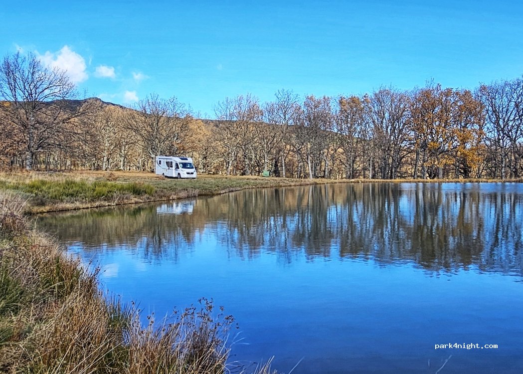 (49340) Justel, Zamora - Unnamed Road — foto 3