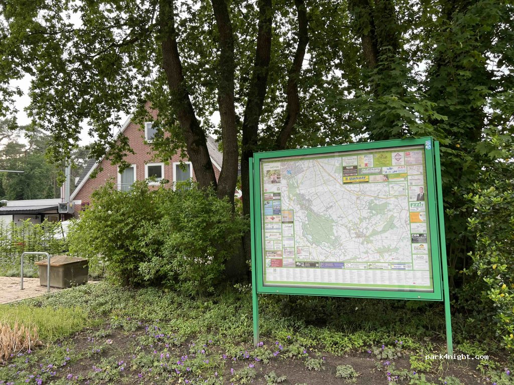 (26209) Hatten - 1 Auvers-le-Hamon-Platz — foto 2