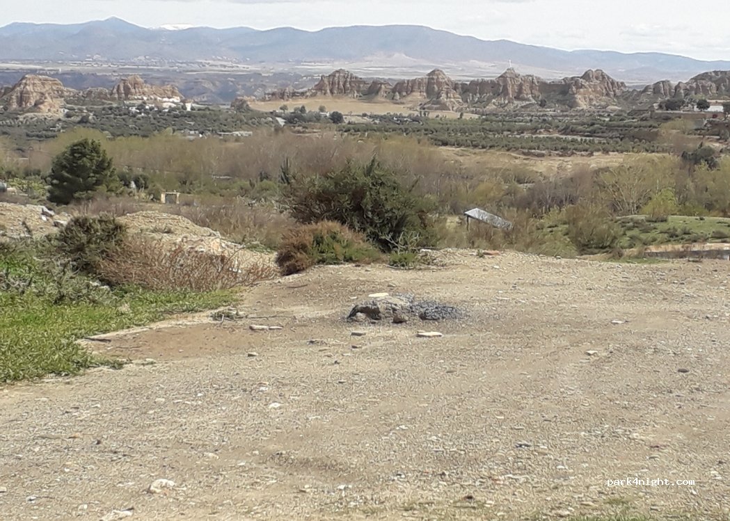 (18519) Guadix - 94 Calle Higuera — foto