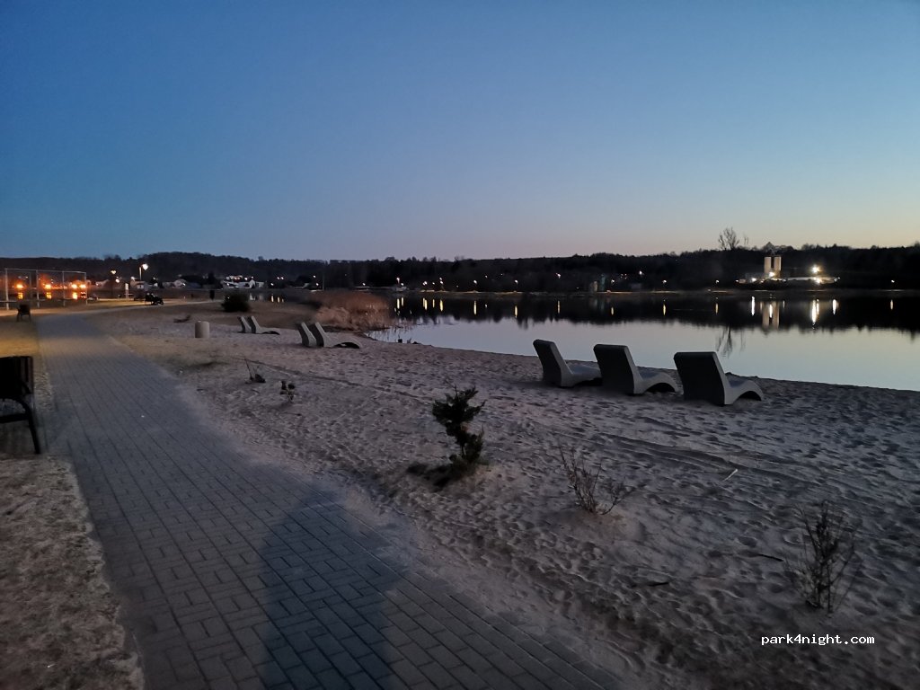 (27-215) Wąchock - 8 św. Rocha — foto 3