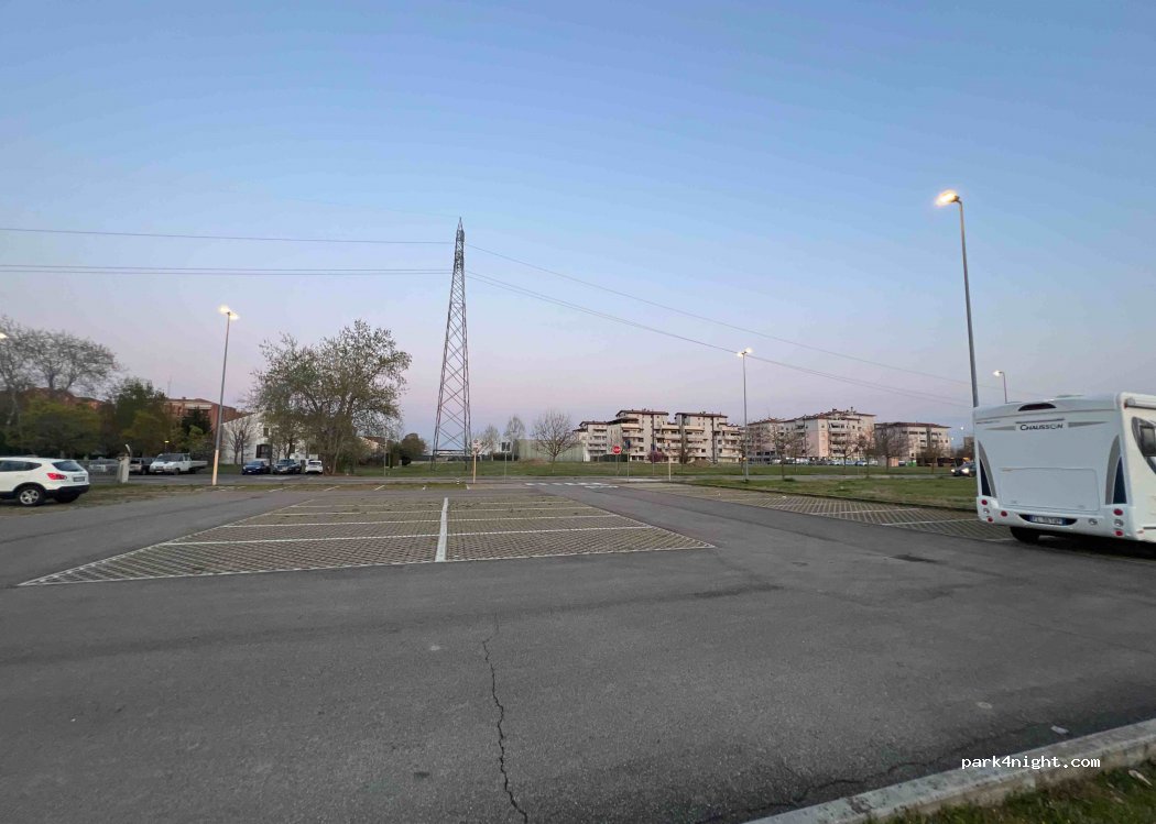(43123) Parma - 21 Via De Chirico — foto 2