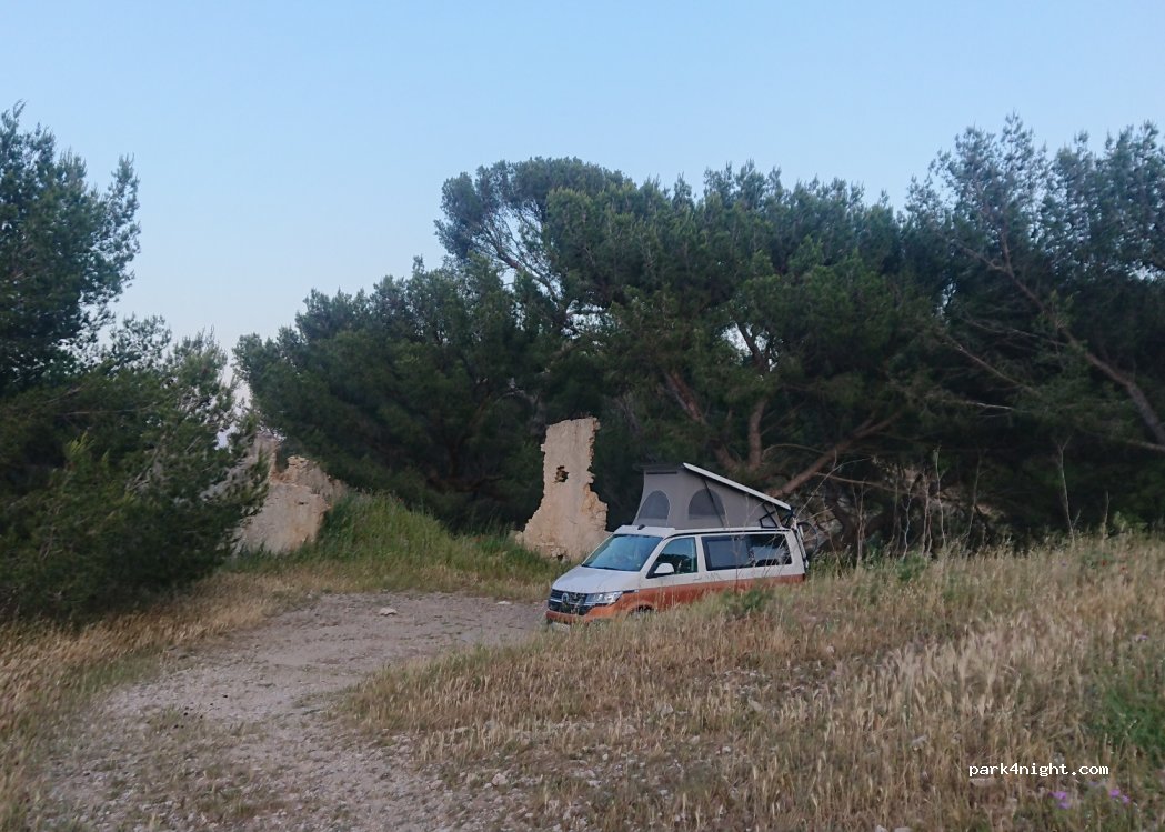 (13500) Martigues - Unnamed road — foto 5