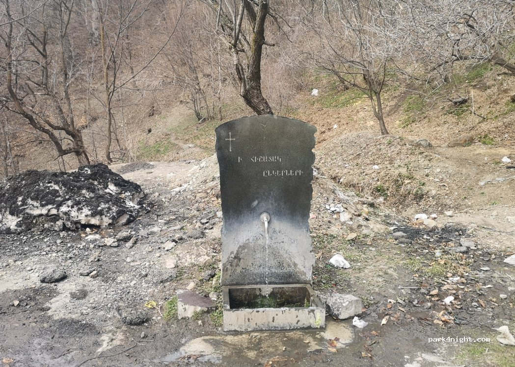 () Dilijan - M4 — foto