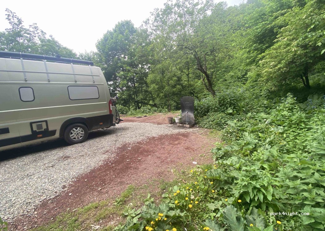 () Dilijan - M4 — foto 2