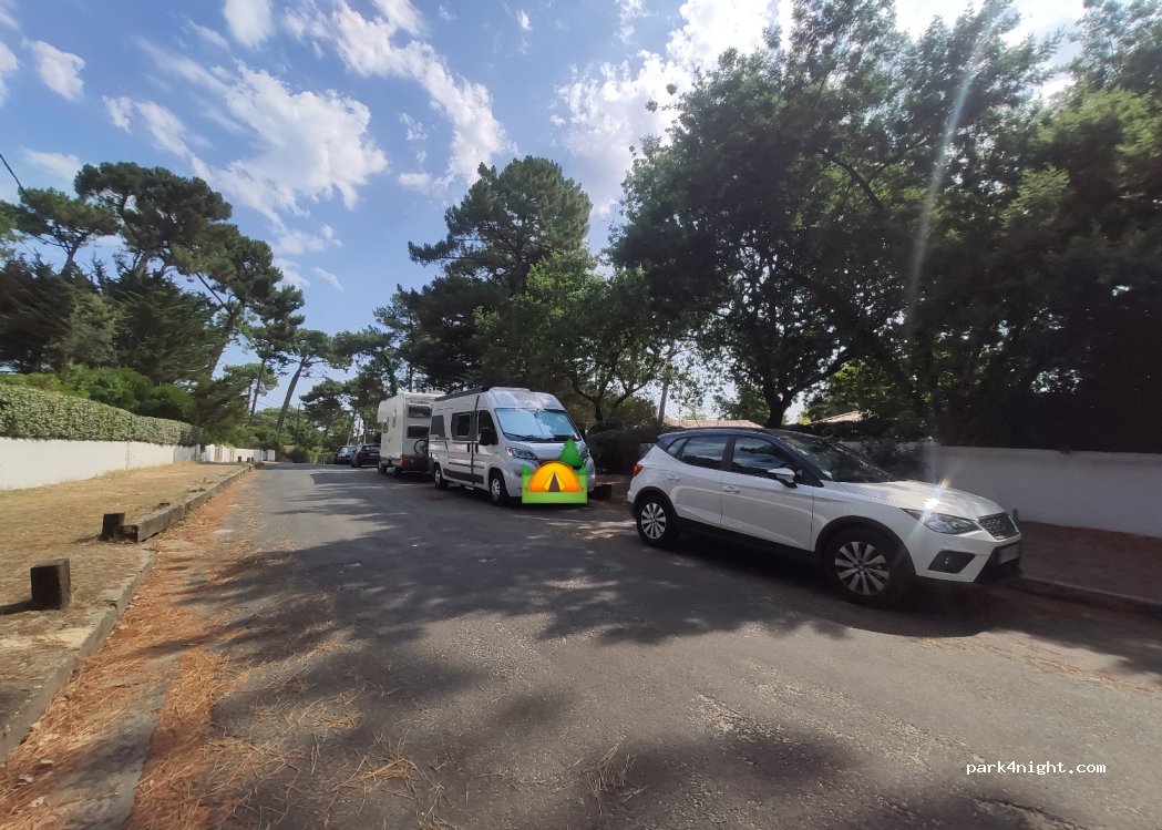 (33115) La Teste-de-Buch - 16 Avenue des Dunes — foto