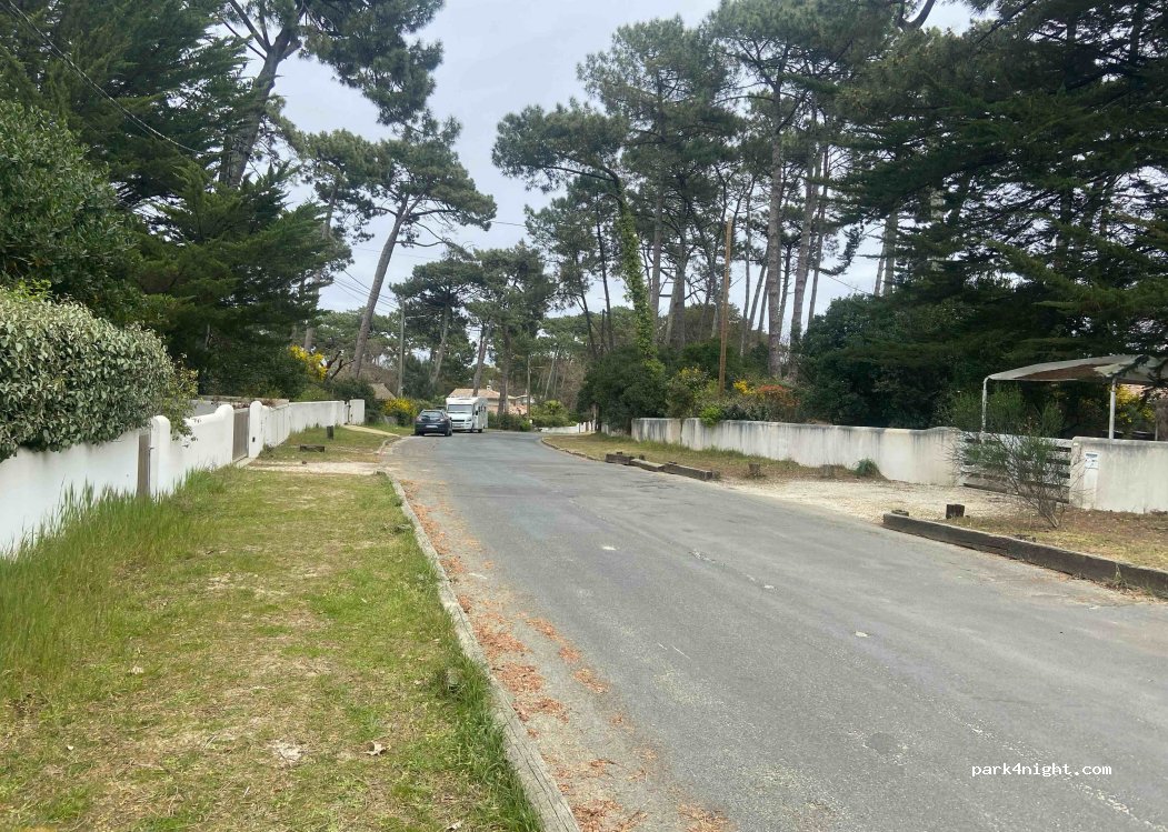 (33115) La Teste-de-Buch - 16 Avenue des Dunes — foto 2