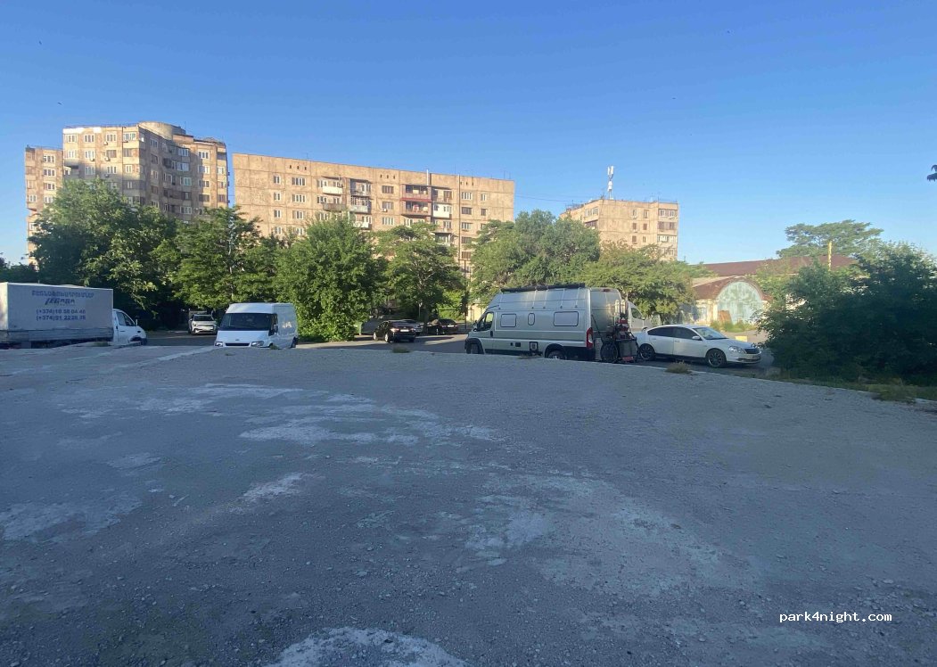 () Yerevan - — foto 4