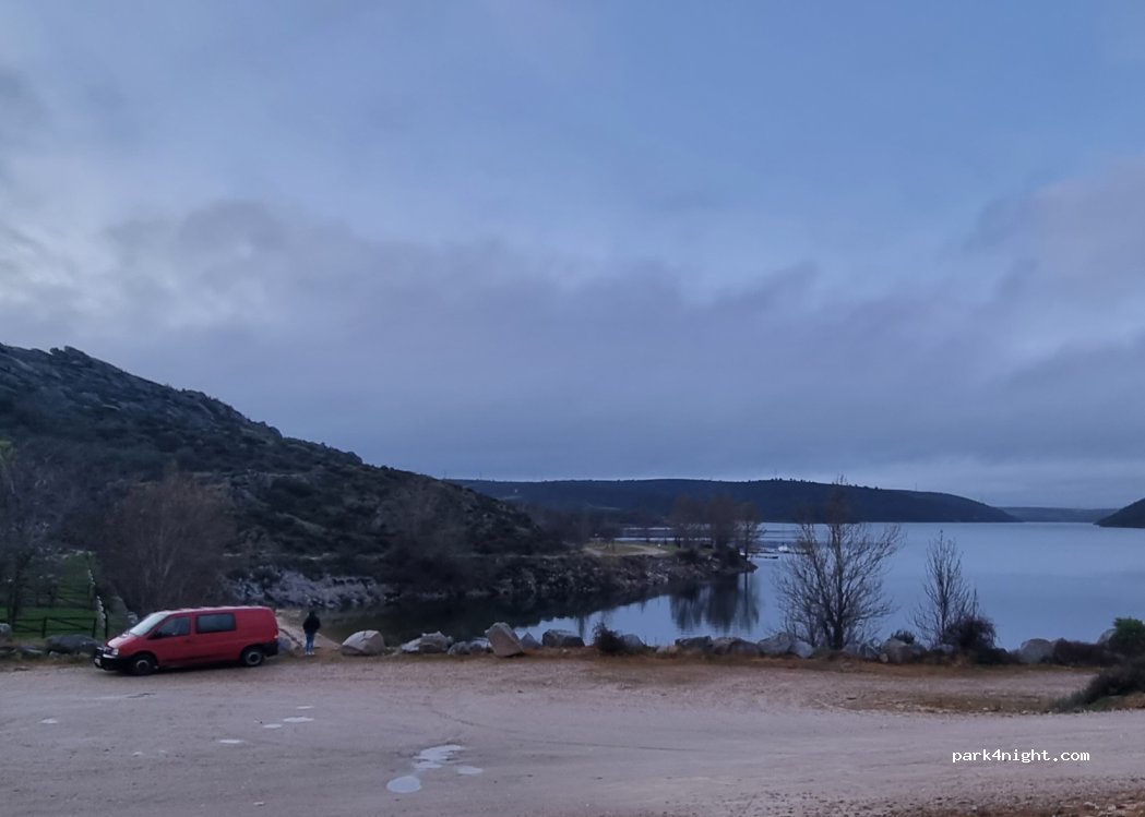 (49165) Ricobayo - 14r Carretera Alcañices — foto 4