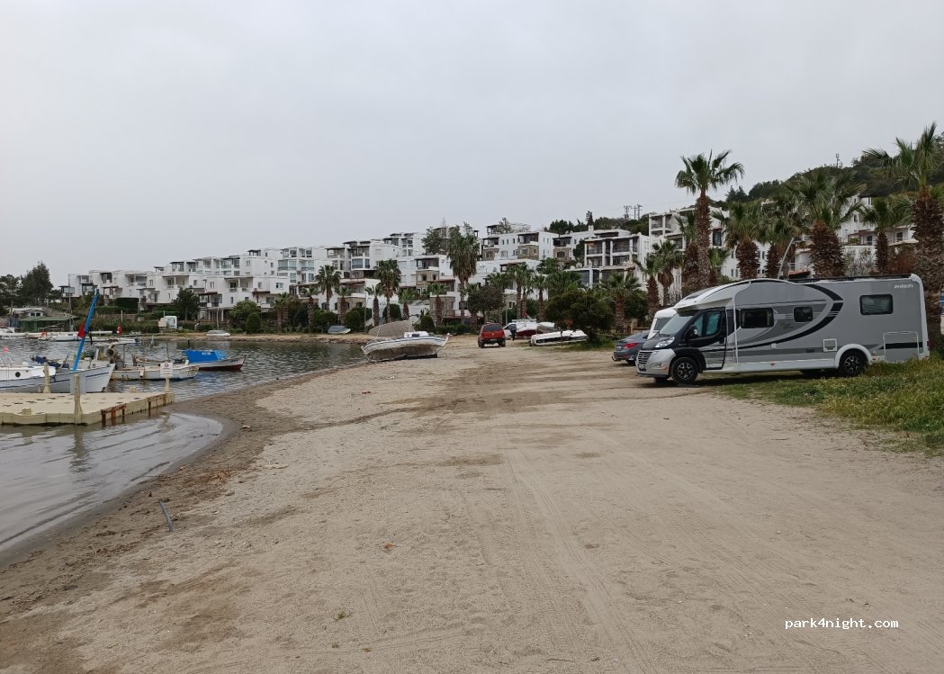 (48470) Muğla - 120 Çökertme Caddesi — foto