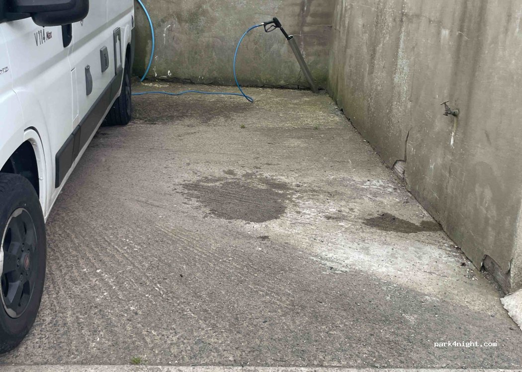 (BT29 4SW) Crumlin - 11 Tully Road — foto 2