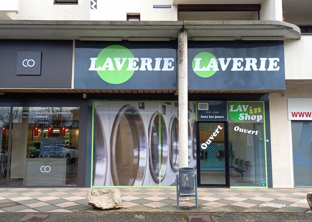 (69480) Anse - 220 Avenue de la Première Armée — foto