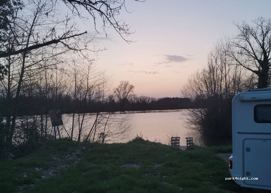 (47140) Saint-Sylvestre-sur-Lot - 404 Chemin de la Payssière — foto 4