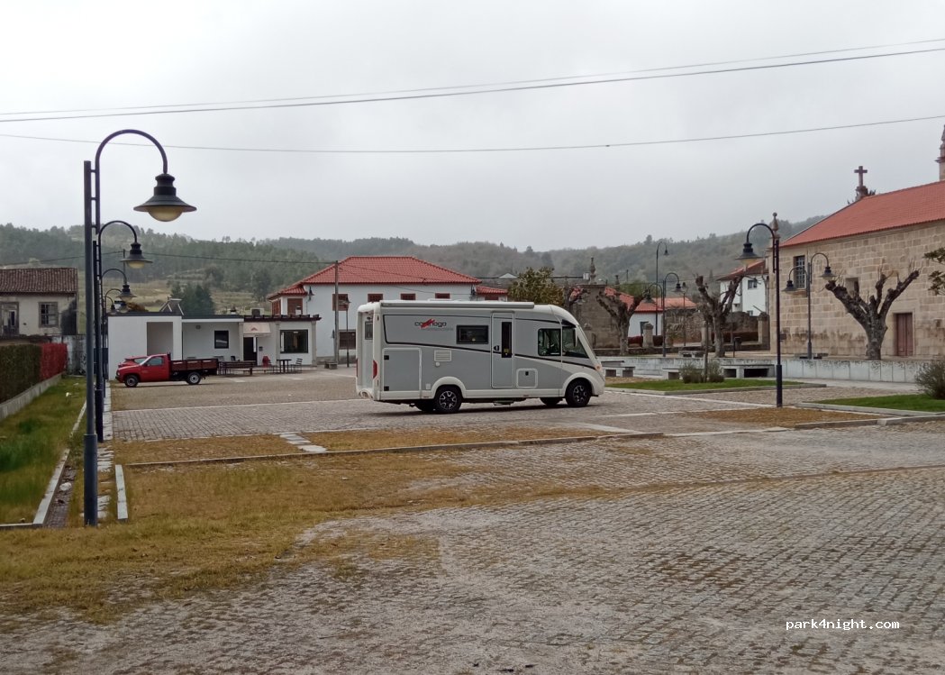 (3620) Viseu - 7 Rua Barreira de Vide — foto