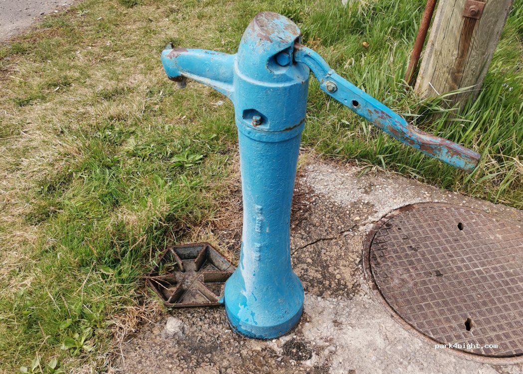 (3388) Poroszló - 1 Földvár út — foto