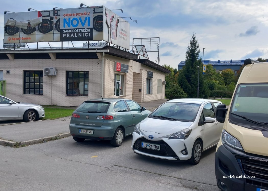 (1000) Ljubljana - 45 Nove Fužine — foto 4