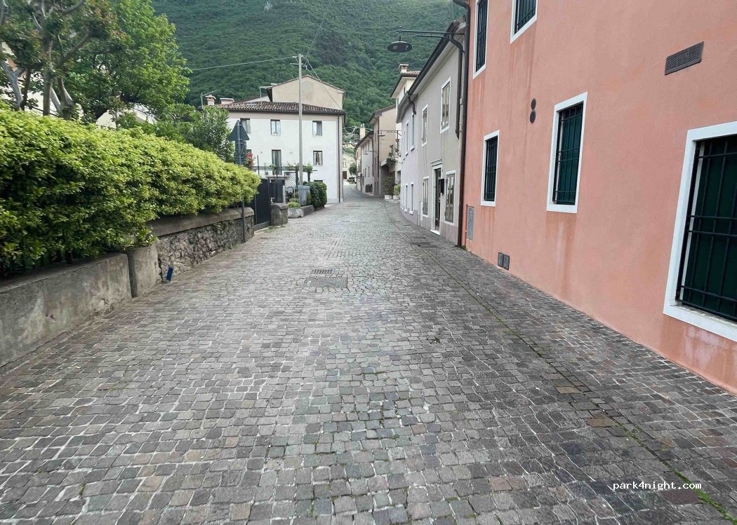 (36020) Pove del Grappa - 9 Via Calentiga — foto