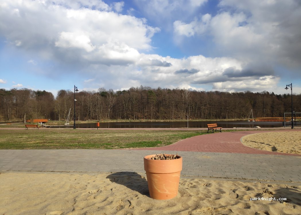 (95-040) Lisowice - — foto