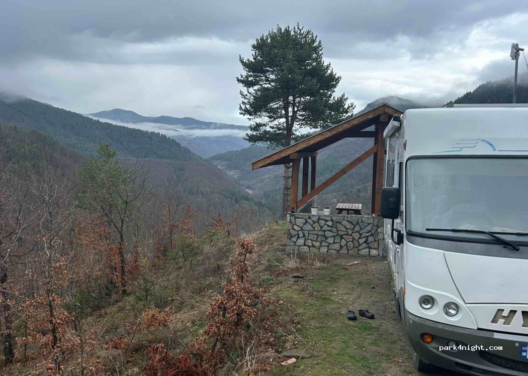 (6764) Dyadovtsi - Unnamed Road — foto 3