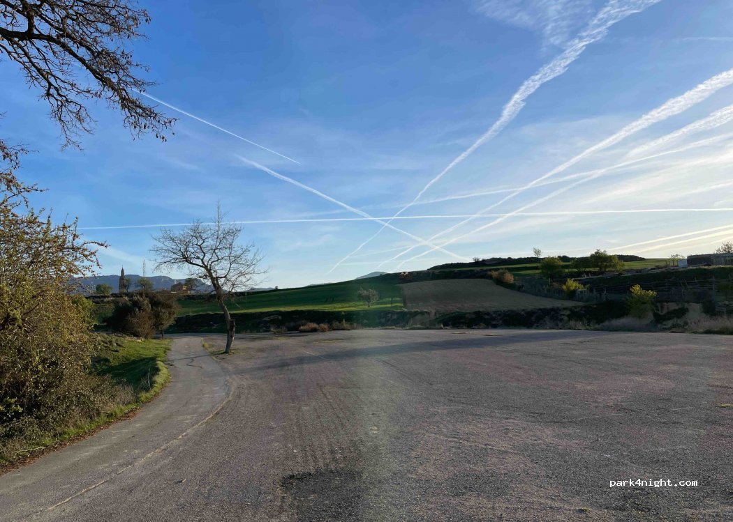 (26330) Briones - — foto