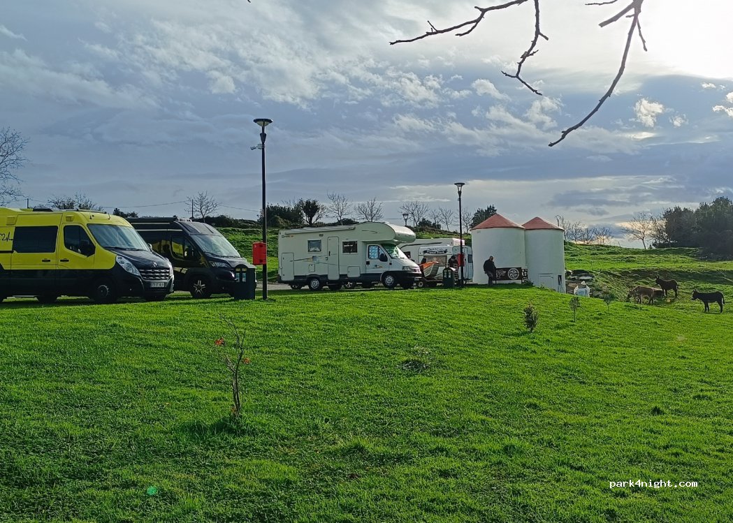 CAMPER PARK SANTILLANA DEL MAR — foto 3