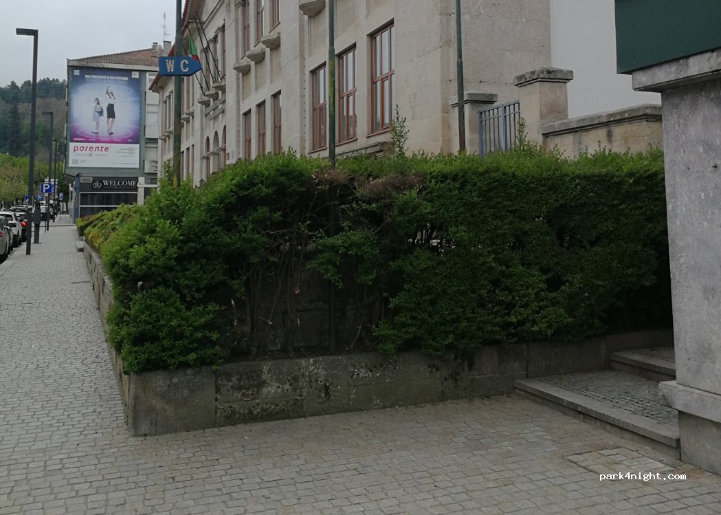 (5100-073) Lamego - 12 Avenida Visconde Guedes Teixeira — foto