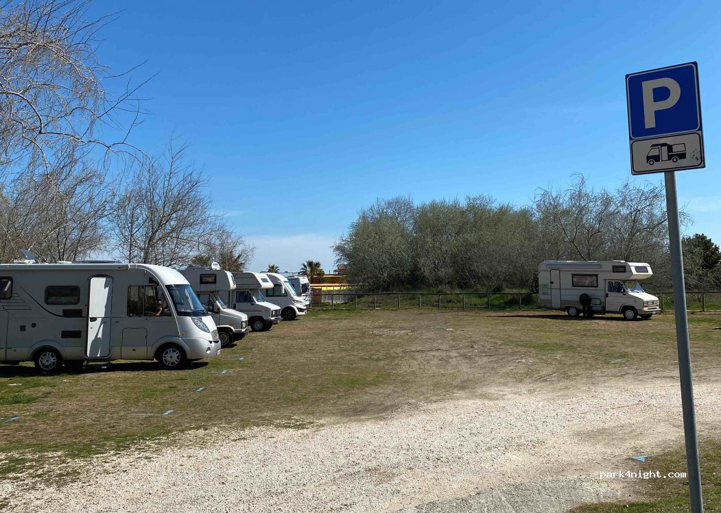 (44022) Lido degli Estensi - 3 Via Spiaggia — foto