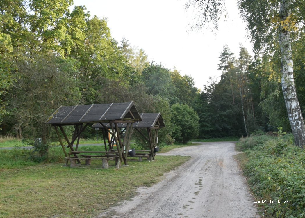 (07768) Hummelshain - Unnamed Road — foto