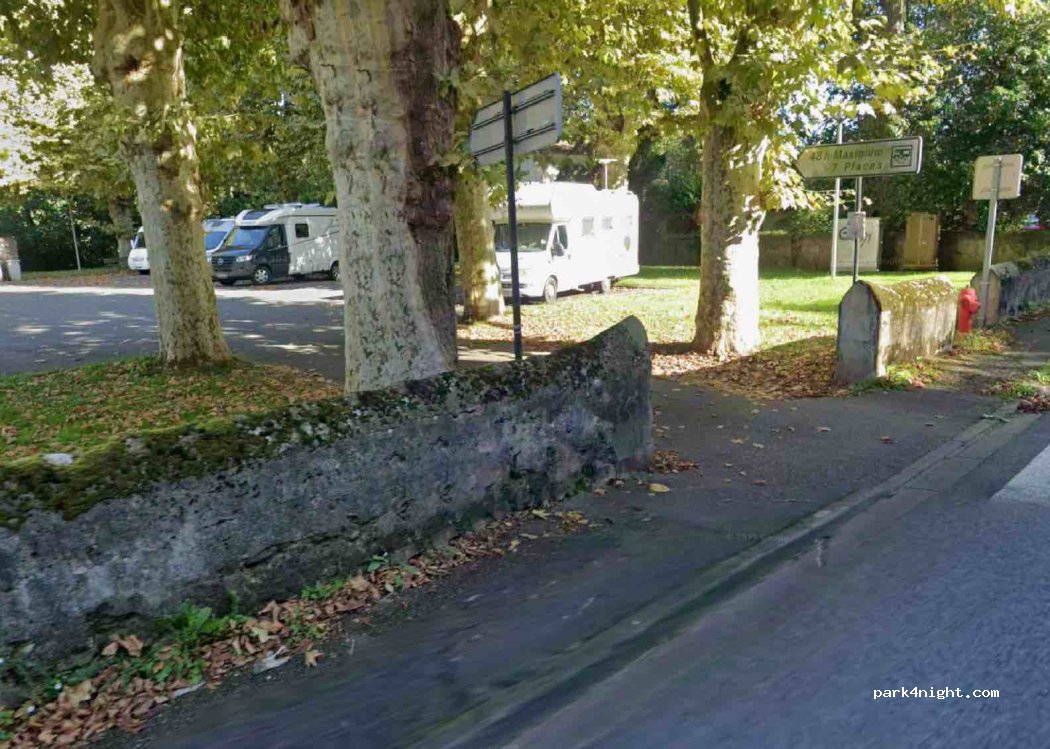 (64400) Oloron-Sainte-Marie - 49-61 Rue Adoue — foto 5