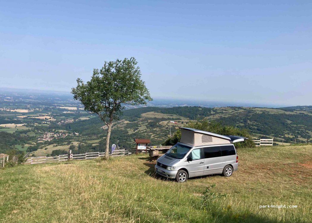 (01370) Pressiat - Sommet du Mont Myon — foto 3