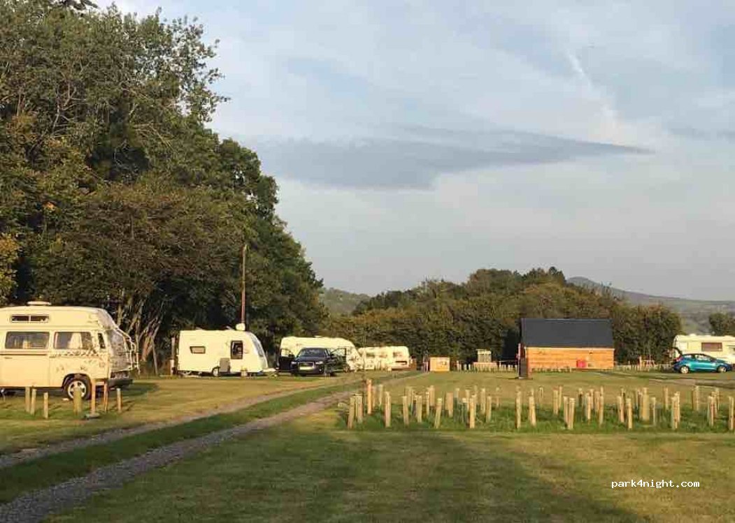 Glanusk Caravan Park — foto 2