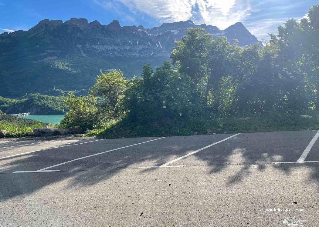 (22662) Hoz de Jaca - 1 Avenida del Mirador — foto 2