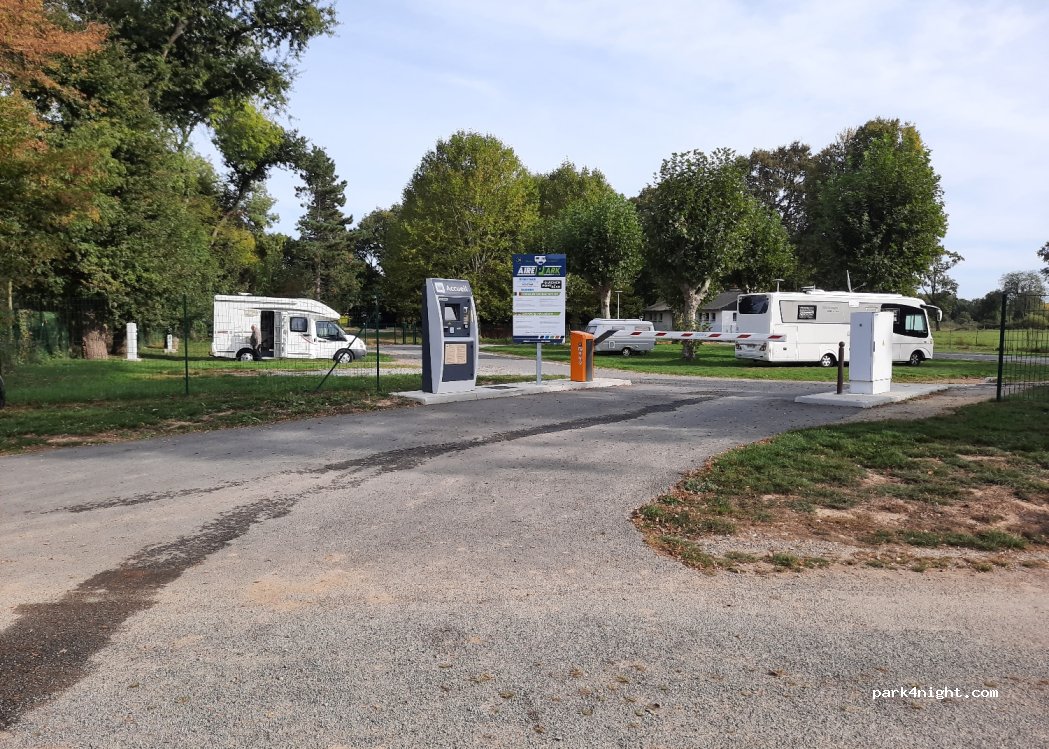 (35580) Guichen - chemin des mauvais payeurs — foto 4
