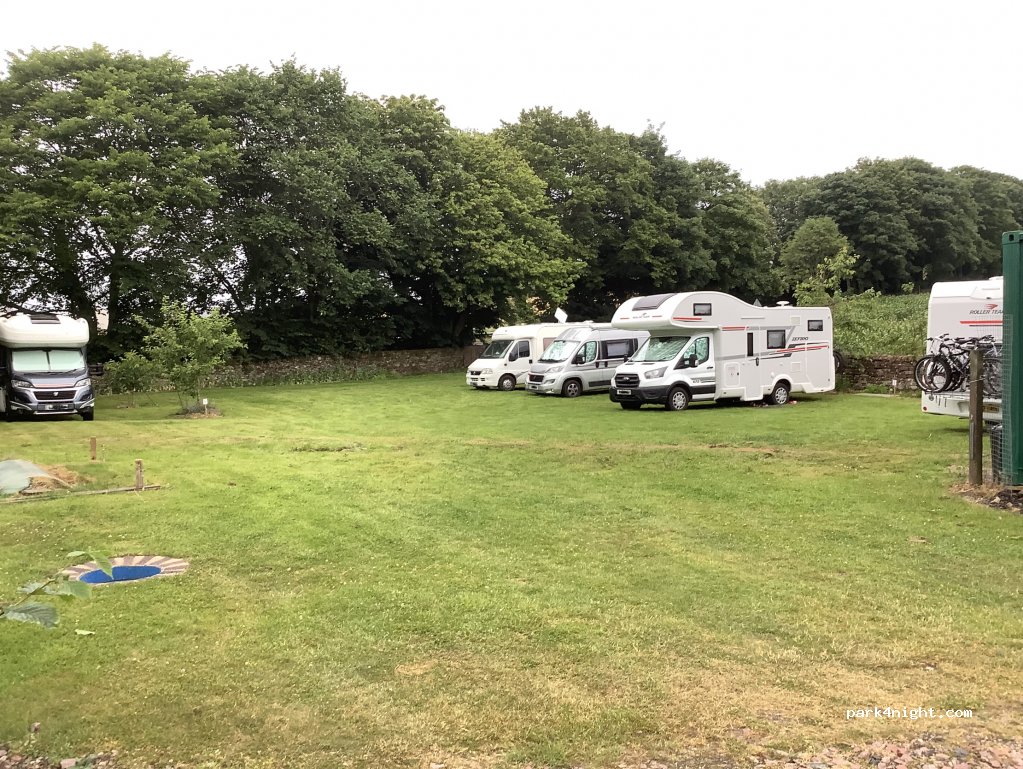 Tollbar Paddock Motorhome Stopover — foto 3