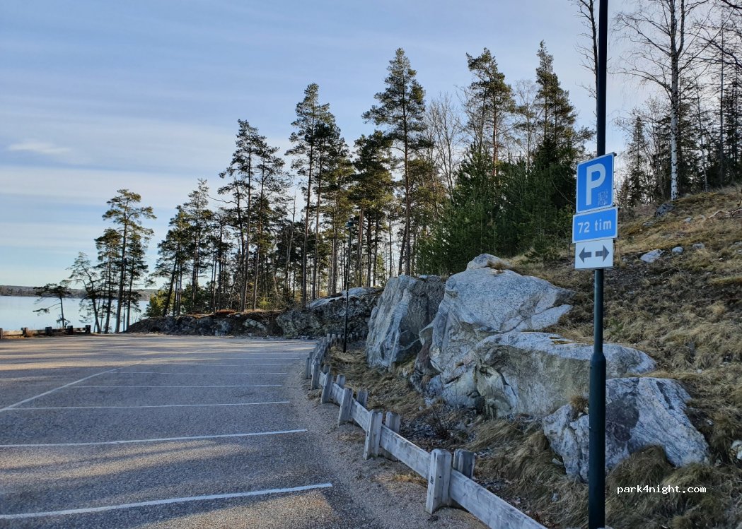 (135 69)  - 1 TRINNTORPS BRYGGVÄG — foto