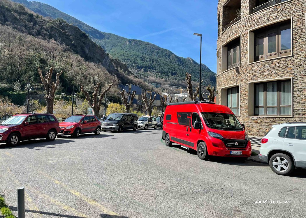 (AD500) Andorra la Vella - 2 Carrer Prada Casadet — foto