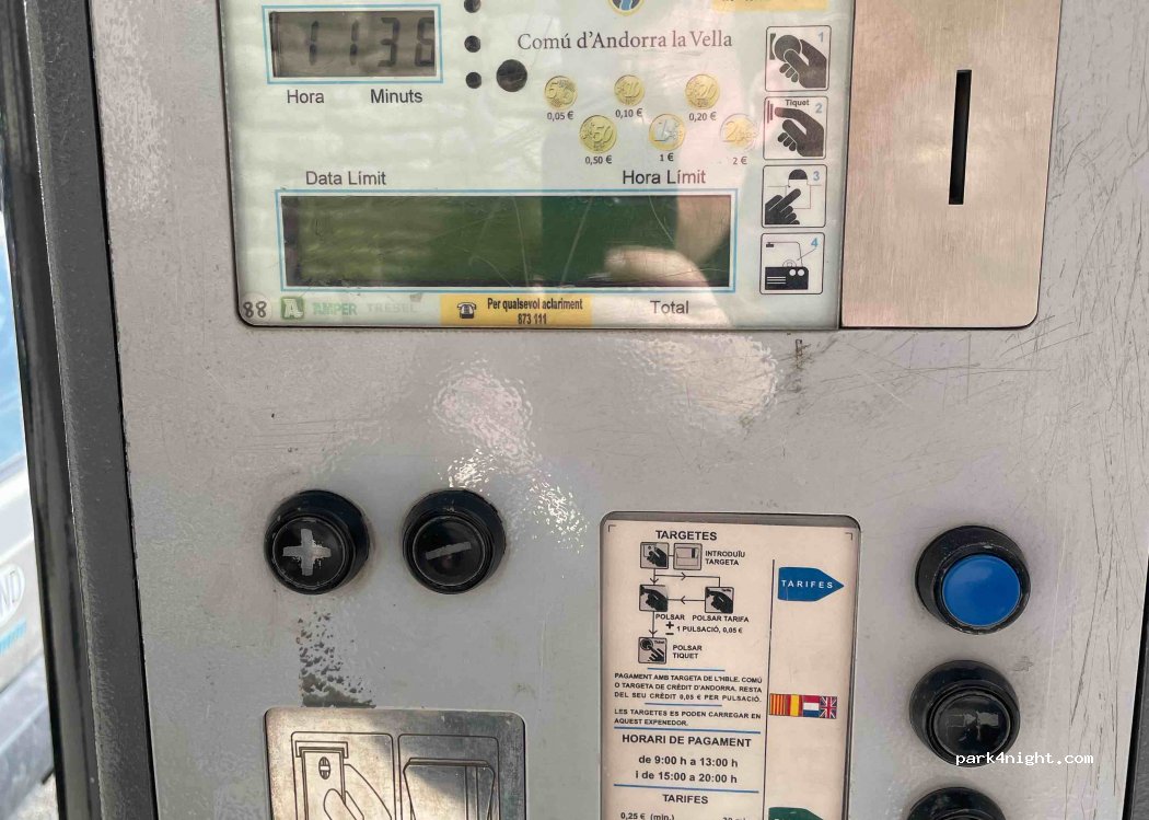 (AD500) Andorra la Vella - 2 Carrer Prada Casadet — foto 2