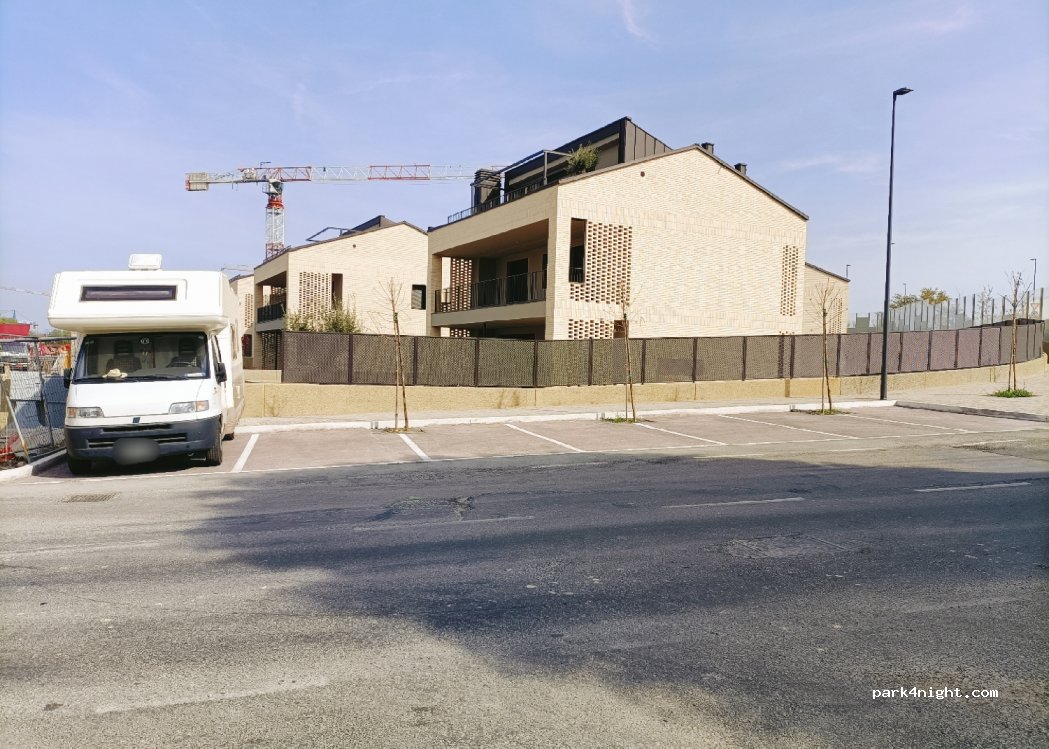 (37019) Peschiera del Garda - 60 Via Borgo Secolo — foto