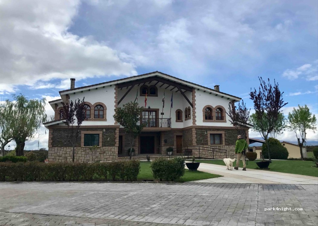 (10521) Toril - 7 Plaza de España — foto