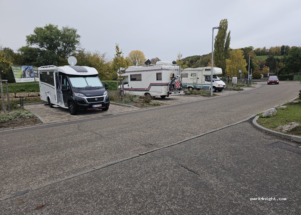 Wohnmobil Stellplatz E-Center Weil der Stadt — foto 4