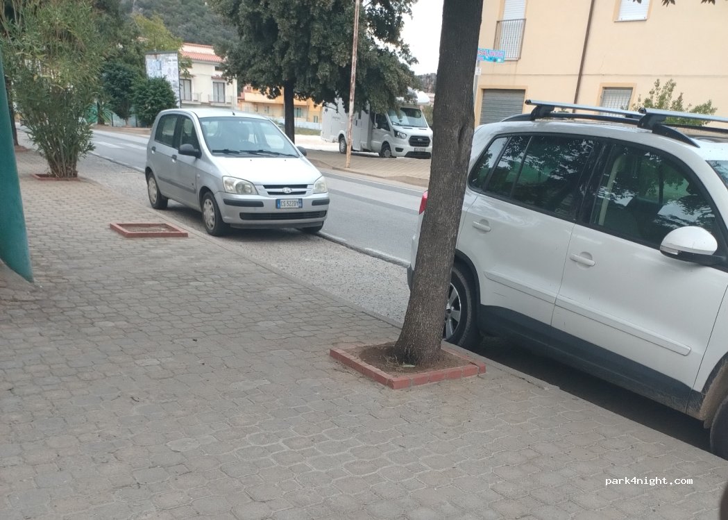 (08029) Siniscola - 99 Via Isalle — foto 4