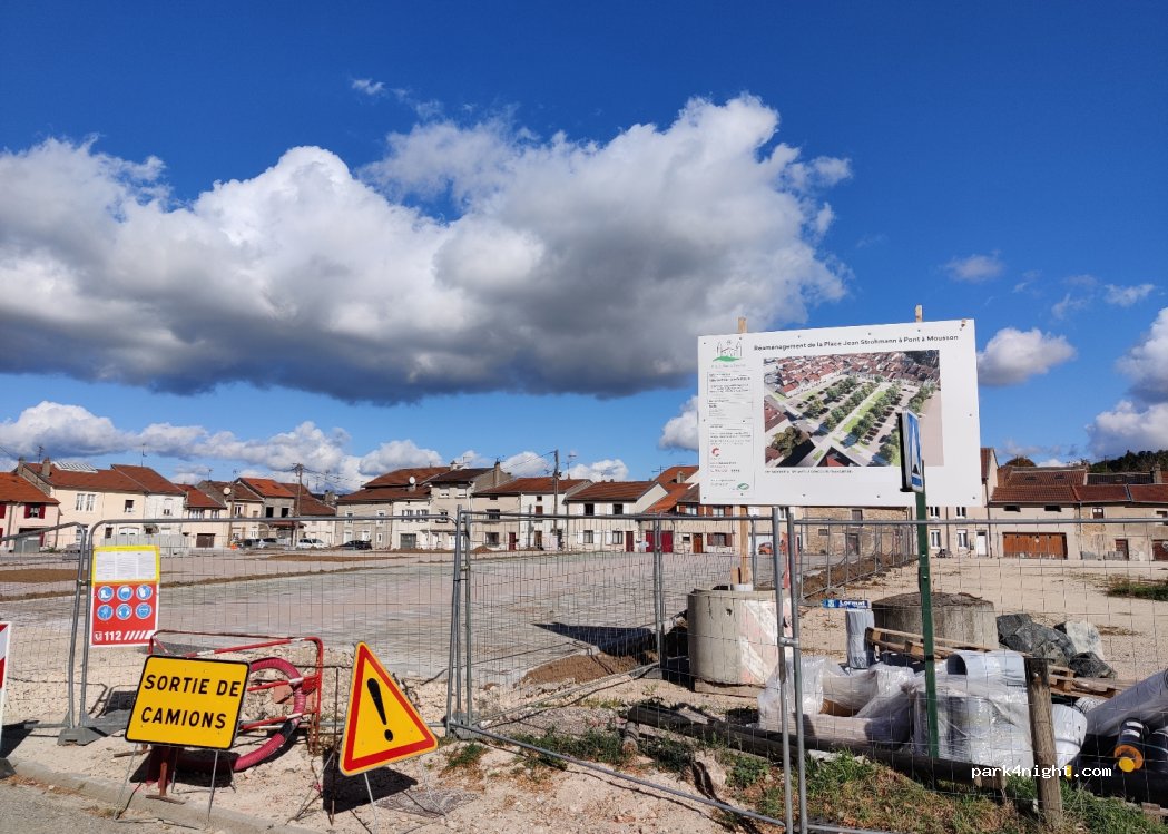 (54700) Pont-à-Mousson - 2-26 Rue Poncette — foto
