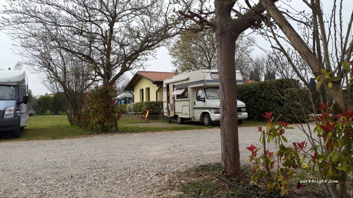 Farmhouse La Vigna — foto