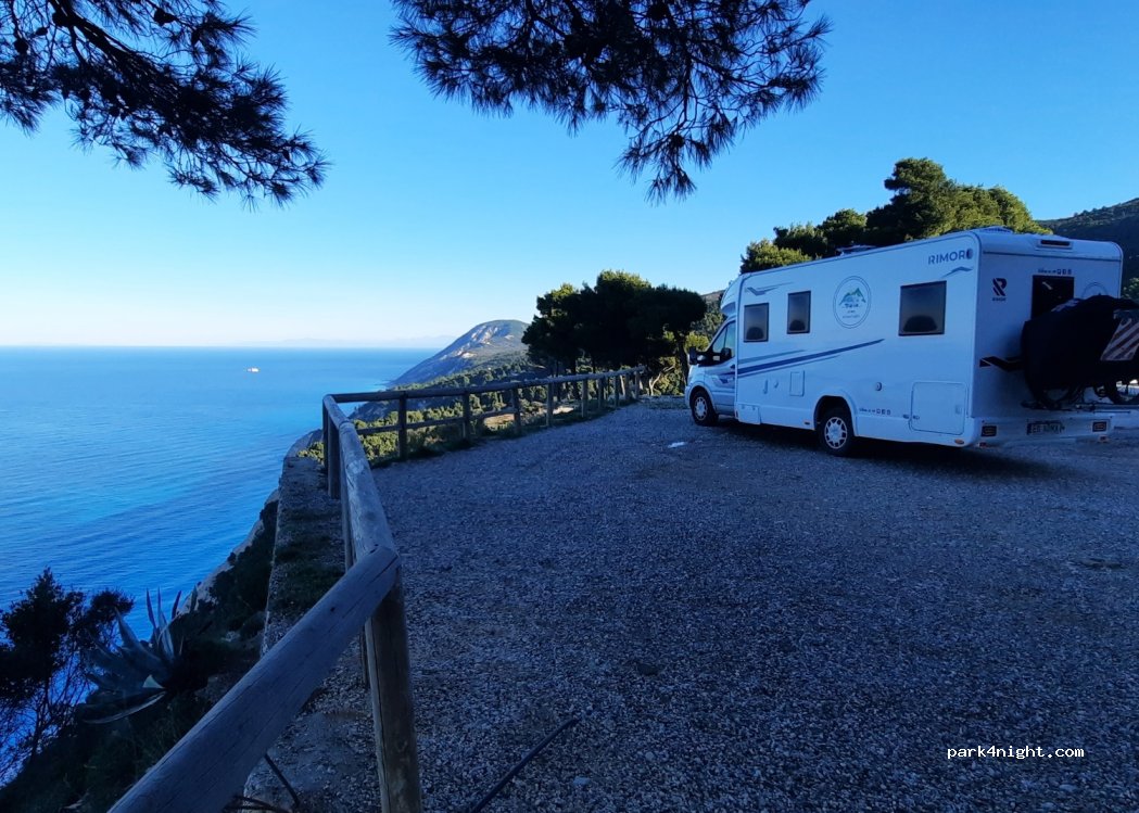 (310 82) Apollonii - Unnamed Road — foto 2